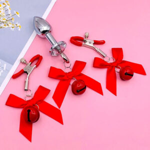 Combo đồ chơi tình yêu kẹp vú và sextoy hậu môn xinh xắn