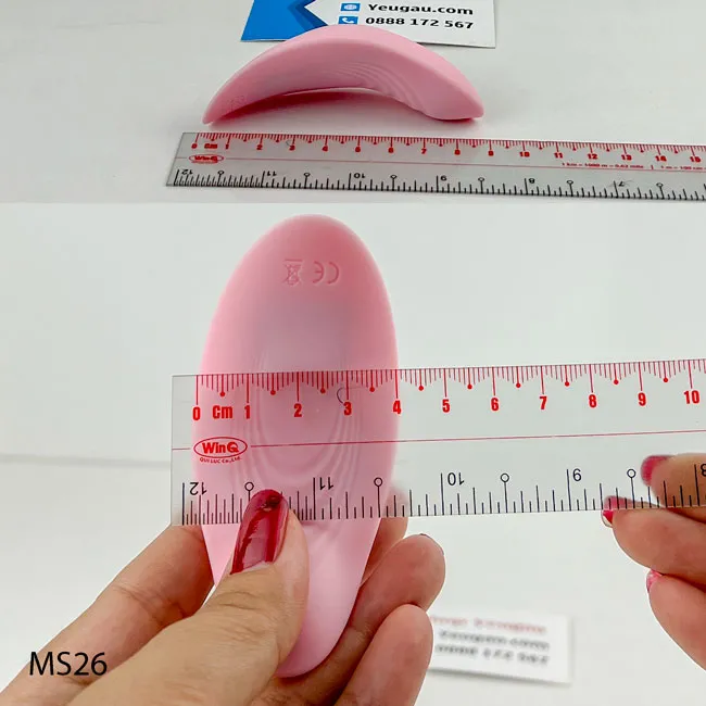 Trứng rung gắn quần chíp có bề ngang 4cm, chiều dài 9cm