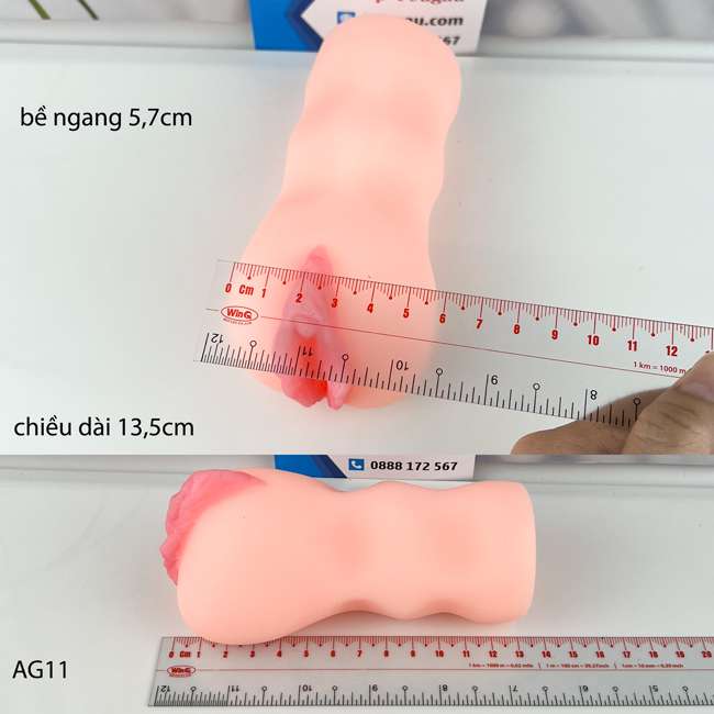 Âm đạo giả silicon Sarah có kích thước nhỏ gọn dễ đem theo