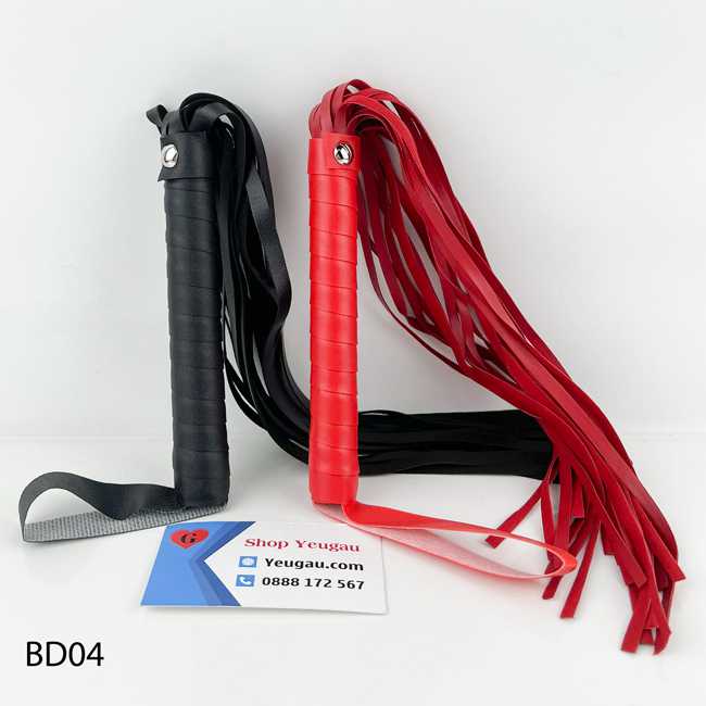 BDSM roi da có 2 màu đỏ đen cho bạn lựa chọn