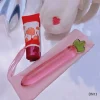 Sextoy thủ dâm dùng cùng gel bôi trơn để cuộc yêu thăng hoa
