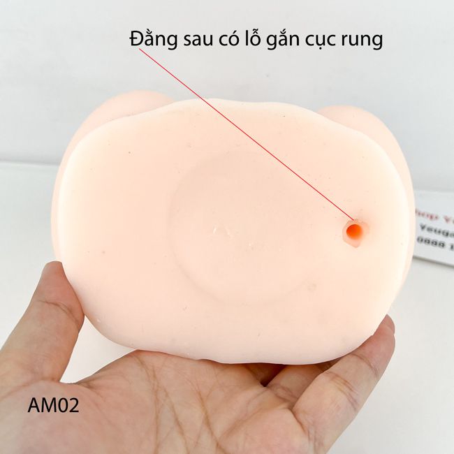 Sản phẩm có 1 lỗ để gắn thêm cục rung khi cần