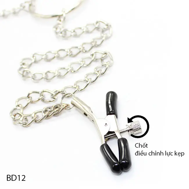 Có chốt điều chỉnh lực kẹp